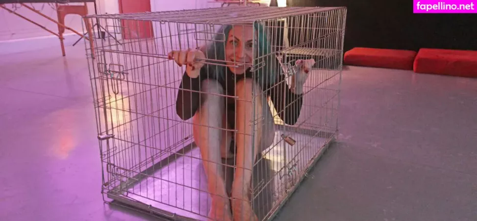 Nia Fox OnlyFans Thumbnail #8peMeQxDnP