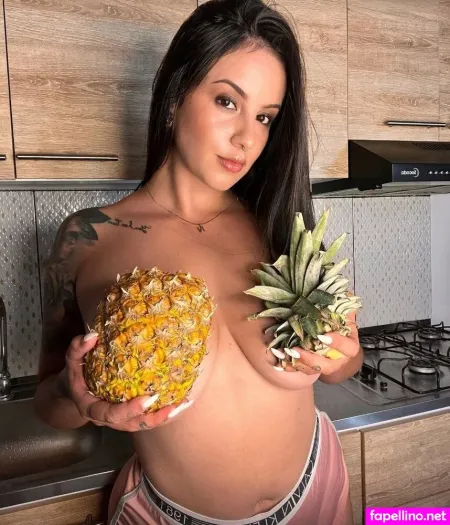 Nia Gonzalez OnlyFans Thumbnail #TXa7EDqt11