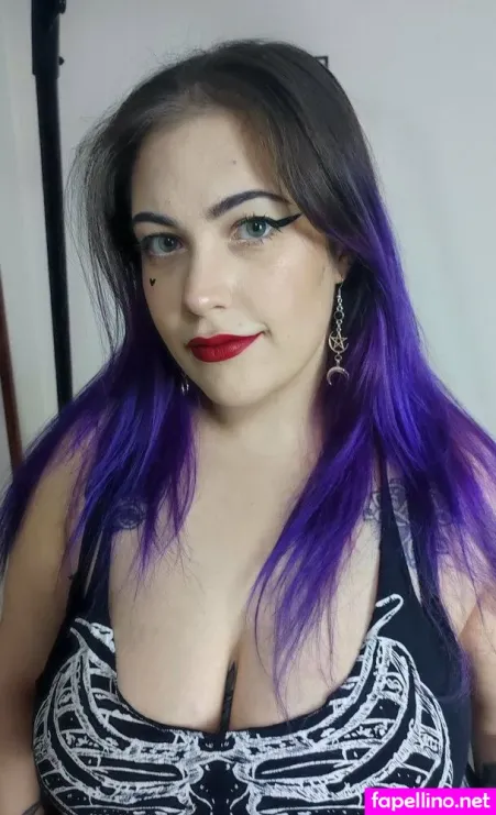 Nia Hiedra OnlyFans Thumbnail #XPIKk9DMhK