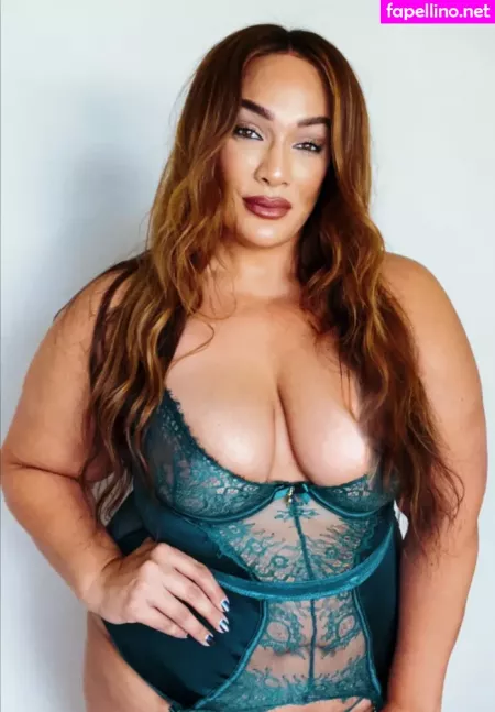 Nia Jax OnlyFans Thumbnail #VHfS50ETEI