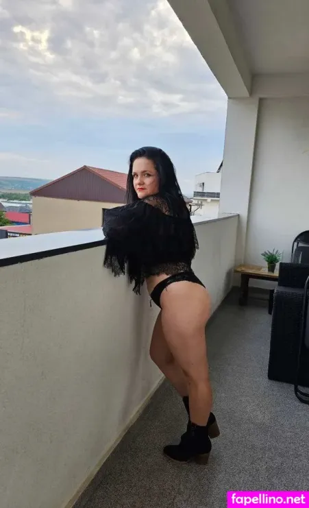 Nia Noir OnlyFans Thumbnail #xdrjk0OGnj