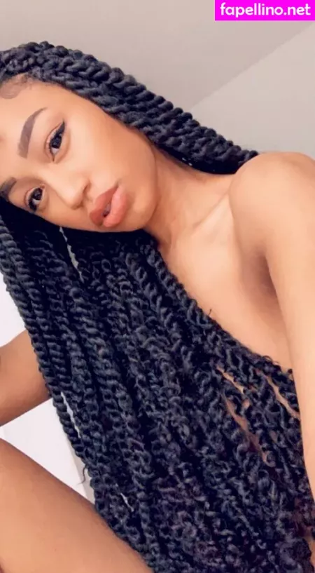 Nia Simone OnlyFans Thumbnail #SYGGcAMIOC