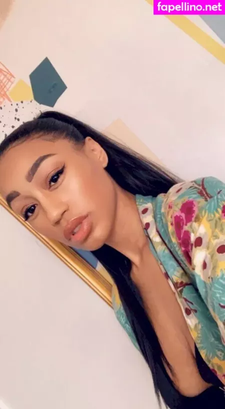 Nia Simone OnlyFans Thumbnail #SnzTpSMh0h