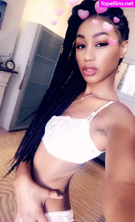 Nia Simone OnlyFans Thumbnail #jDSEN8xaZ1