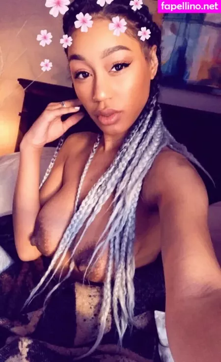Nia Simone OnlyFans Thumbnail #yeLxlsTmiu