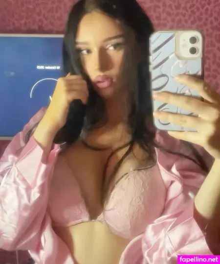 Nia2vamp OnlyFans Thumbnail #cWfUFlgWyl
