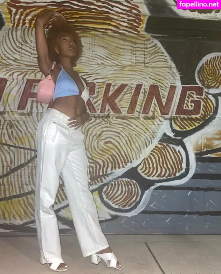 Niaaliyah OnlyFans Thumbnail #IFY7eGOqwO