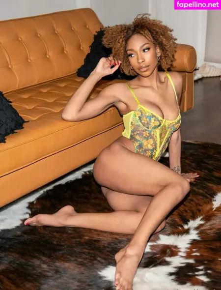 Niaaliyah OnlyFans Thumbnail #lZwTK7uAMg