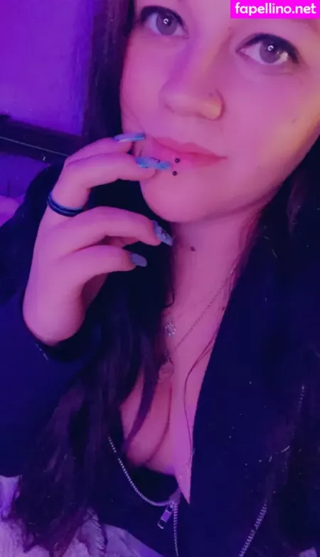 Niabugs OnlyFans Thumbnail #ZxdY1g1Ml9