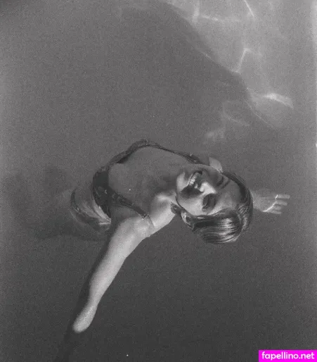 Niamhadkins OnlyFans Thumbnail #VUH1rvdMS1