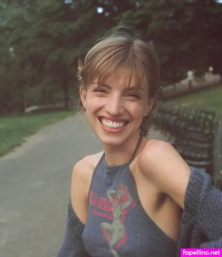 Niamhadkins OnlyFans Thumbnail #qWax1IwoB2