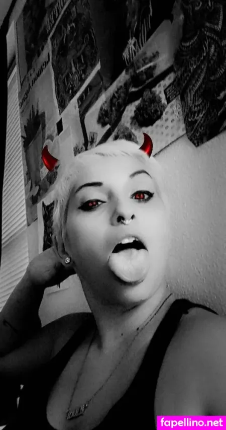 Nicareneebalenciga OnlyFans Thumbnail #OauF5SU6XI