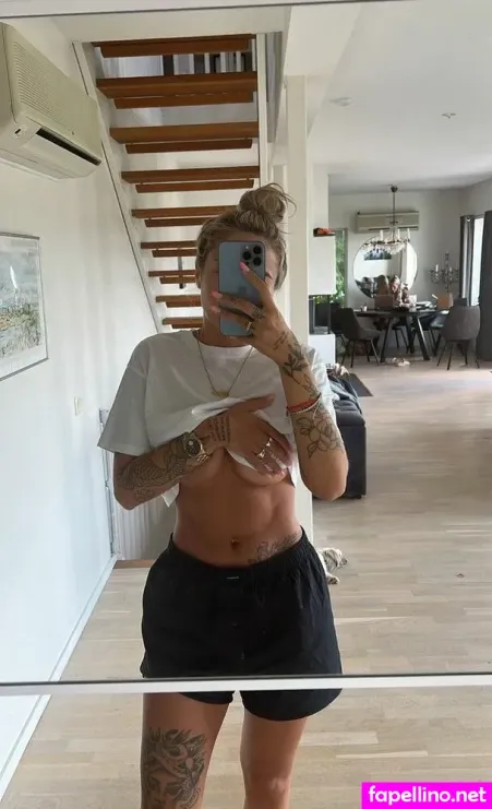 Nicci Hernestig OnlyFans Thumbnail #LzRH032jGS