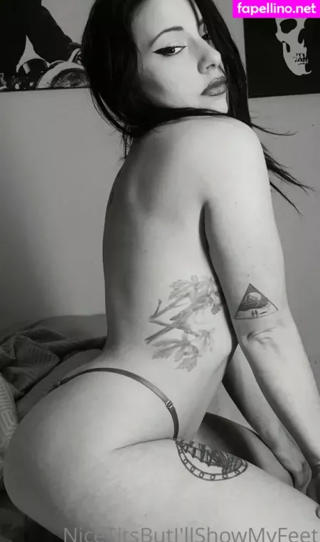 Nicetitsbutillshowmyfeet OnlyFans Thumbnail #aBEIdofOR2