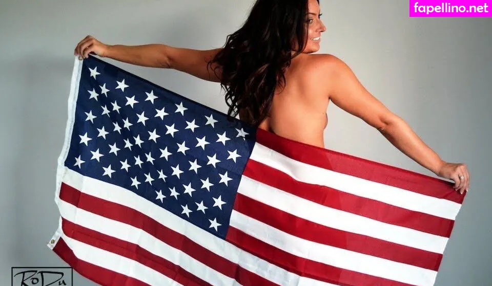 buschlattegirl, lattegirl, nicholeofcl Nude Leaked OnlyFans Photo #secYWM4jac