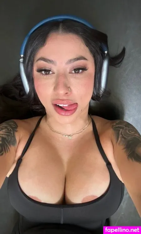 Nichole Pure Aka Maria Fagredano OnlyFans Thumbnail #QwF74Egcxy