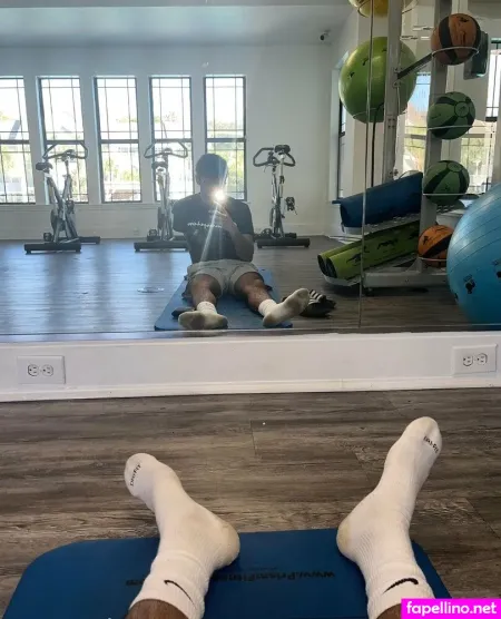 Nick244 OnlyFans Thumbnail #q49xIk0EyQ