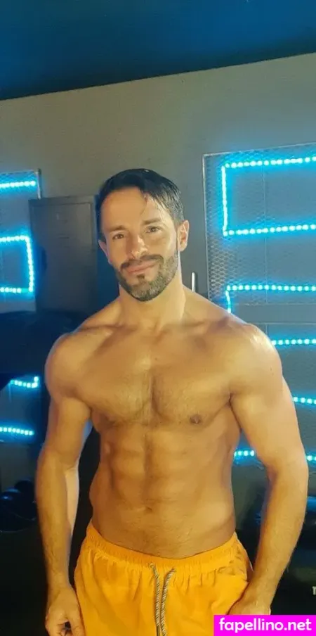 Nickbigcock OnlyFans Thumbnail #Guo1scBb7I