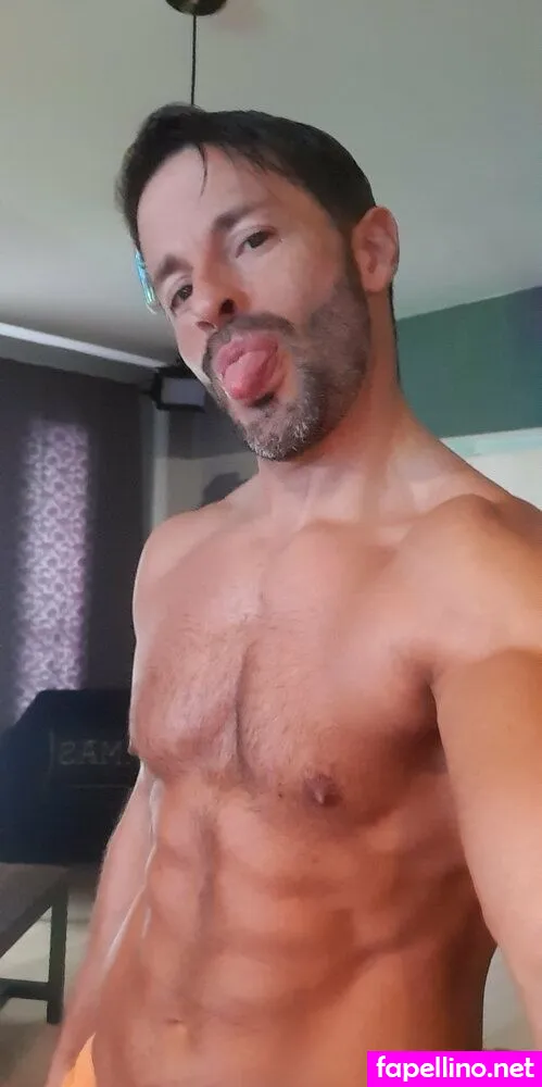 nickbigcock, oficial_nickmoreno Nude Leaked OnlyFans Photo #rVxYfHSLQK