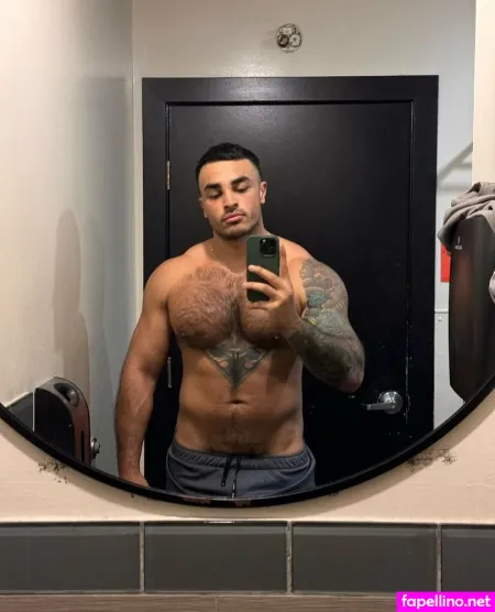 Nickbutlerx OnlyFans Thumbnail #DyzAIweeaX