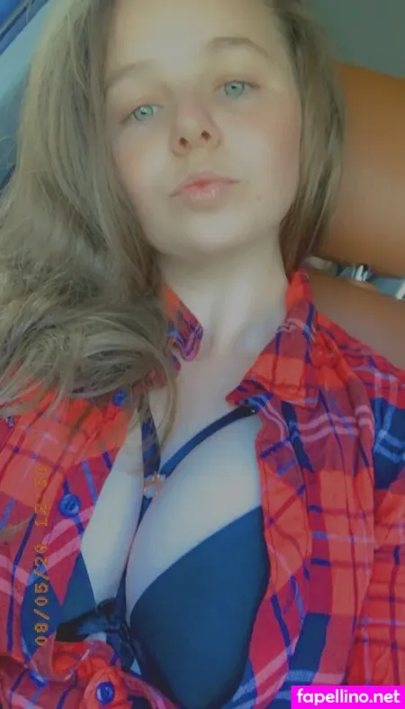 Nicketta OnlyFans Thumbnail #AkCwxYkzXg