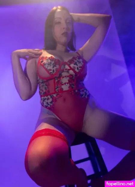 Nickeyhuntsman 1 OnlyFans Thumbnail #27qiWDtfAa