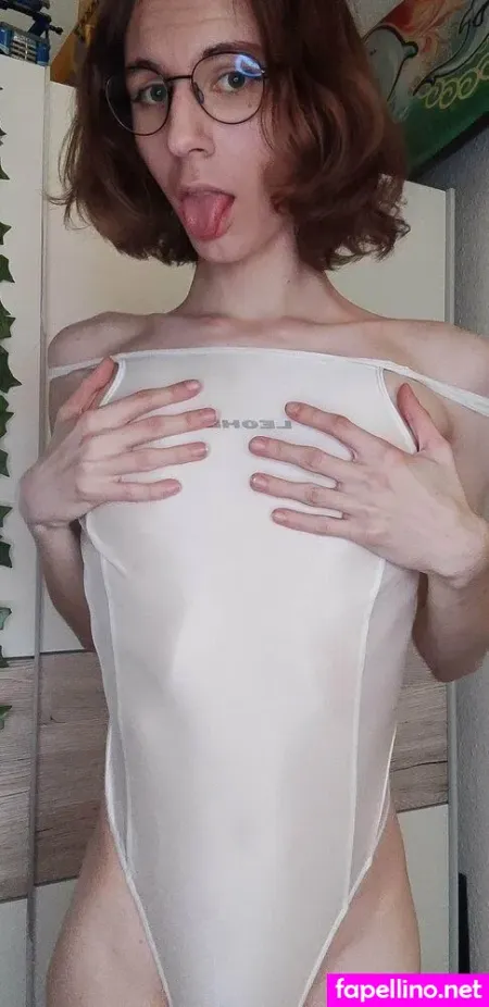 Nicki Fox OnlyFans Thumbnail #0PdKZod0jR