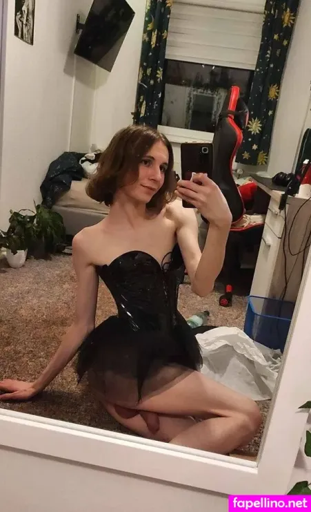 Nicki Fox OnlyFans Thumbnail #hql1vj8wi7