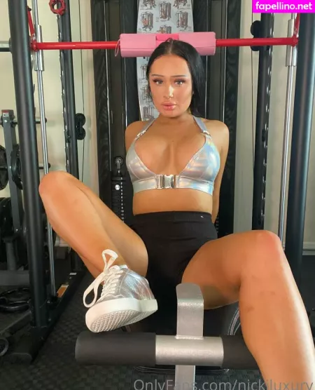 Nickiluxury OnlyFans Thumbnail #Sssts9t3La