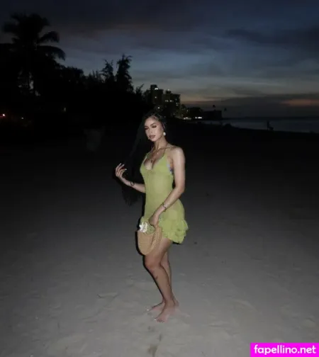 Nickimariex OnlyFans Thumbnail #Bk3hAMC128