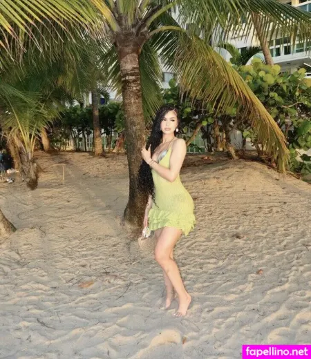 Nickimariex OnlyFans Thumbnail #HEOvhrGo3q