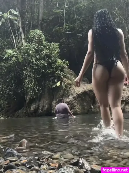 Nickimariex OnlyFans Thumbnail #ueG2j9VuOM