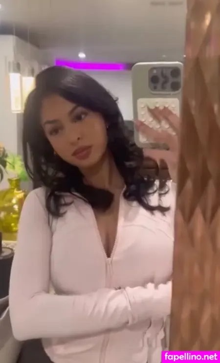 Nickimariiee OnlyFans Thumbnail #MVxbrhMZPf