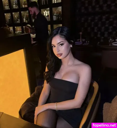 Nickimariiee OnlyFans Thumbnail #P1mWNRxwWW