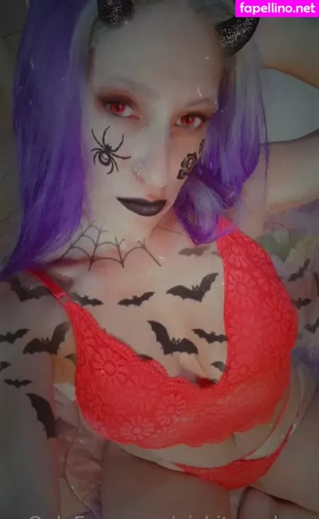 Nickitamylove OnlyFans Thumbnail #RXQTRmvPep