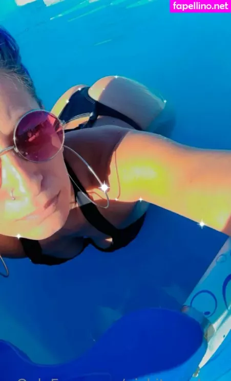 Nickitamylove OnlyFans Thumbnail #qEusLUAhiW