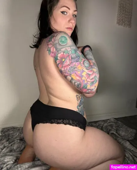 Nickiwolf OnlyFans Thumbnail #NzN6M0S4b0