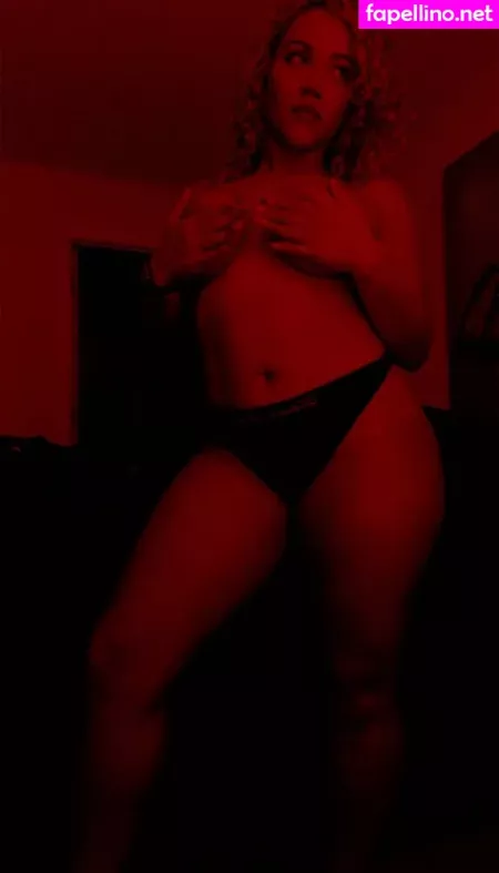 Nickole1022 OnlyFans Thumbnail #5IftiIt2nh