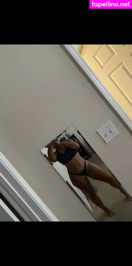 Nickole1022 OnlyFans Thumbnail #SMdlNQh1ev