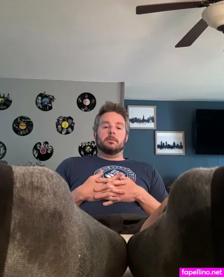 Nicksbigstinkyfeet OnlyFans Thumbnail #ESxcv54gEZ