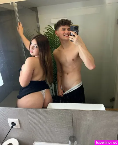 Nickxclaire OnlyFans Thumbnail #BxH2gfdUZc