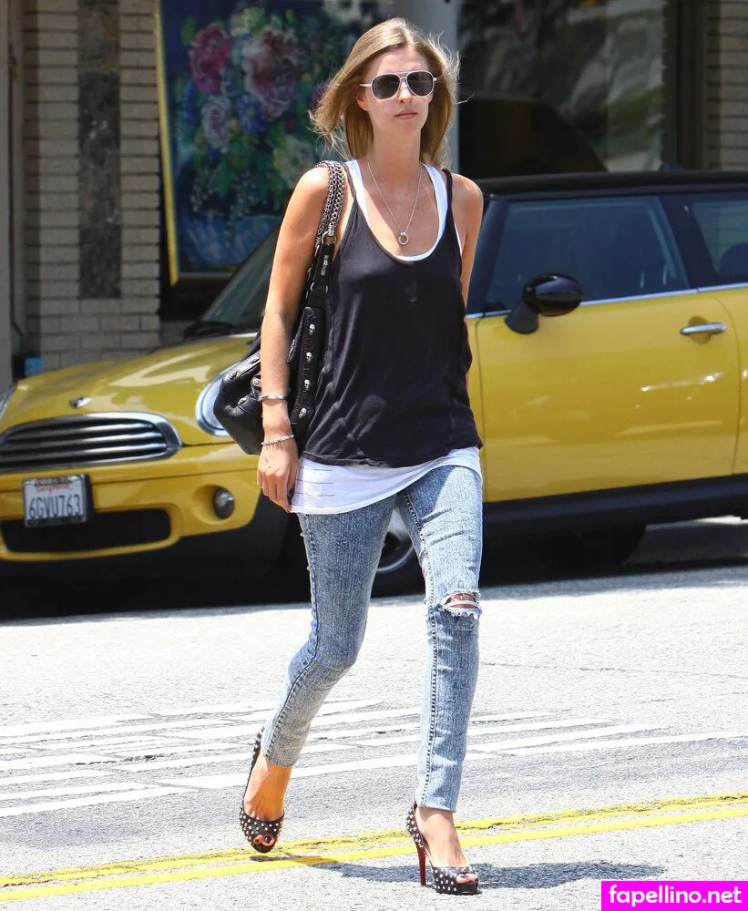 NickyHilton Nude Leaked OnlyFans Photo #eUwlWpjJAo