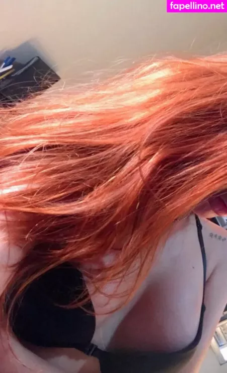 Nicky Oberlin OnlyFans Thumbnail #PFLW2JLuBB