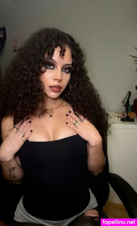 Nickynotnicole OnlyFans Thumbnail #80vV7iu0Jv