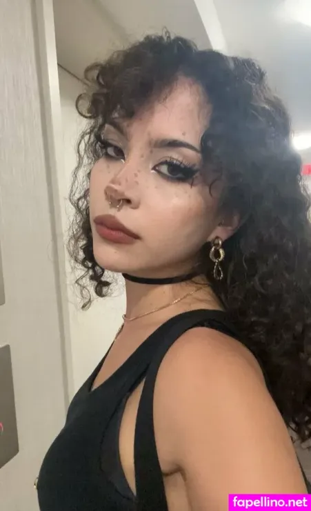 Nickynotnicole OnlyFans Thumbnail #f1Q6p4VbyB