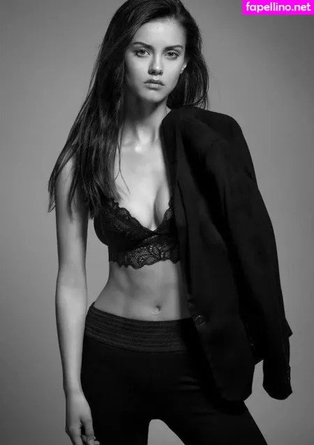 Nicola Cavanis OnlyFans Thumbnail #gf2r7no606