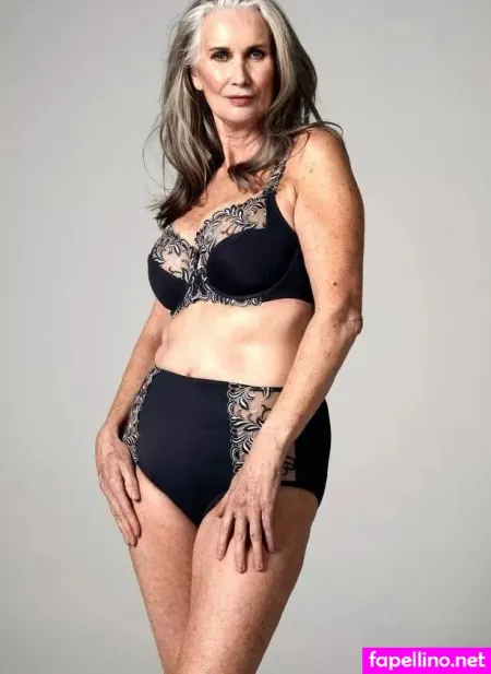 Nicola Griffin OnlyFans Thumbnail #22t6QaEnxw