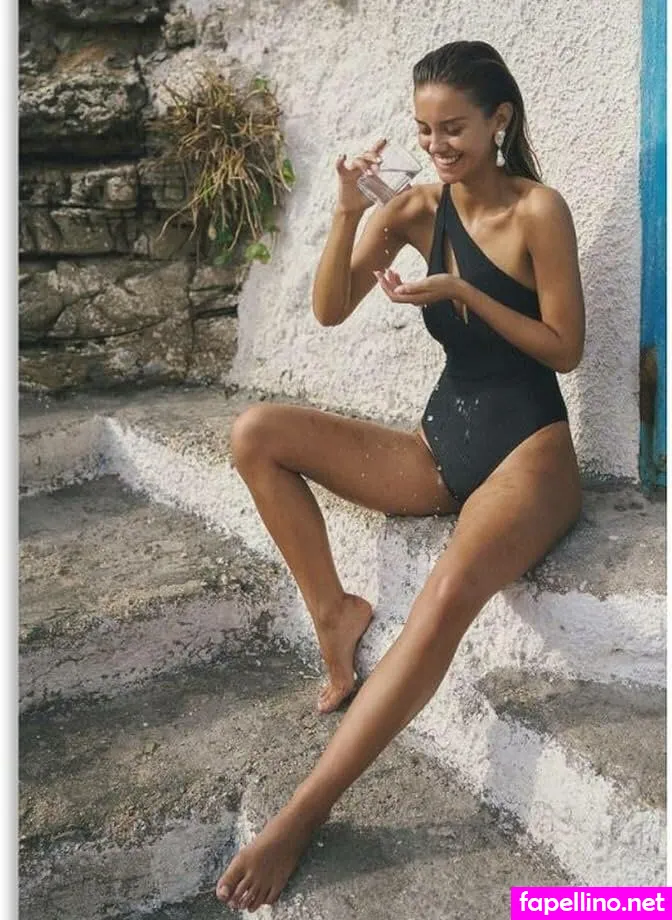 nicolacavanis Nude Leaked OnlyFans Photo #Xe926B69dS