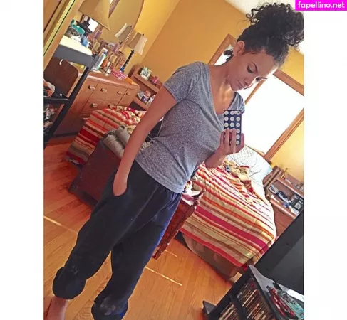 Nicole A Foster OnlyFans Thumbnail #89e8R4Npgu