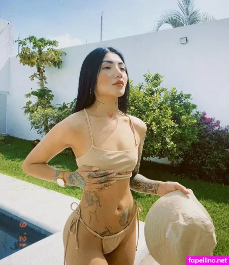 Nicole Amado OnlyFans Thumbnail #20i9IcB40m